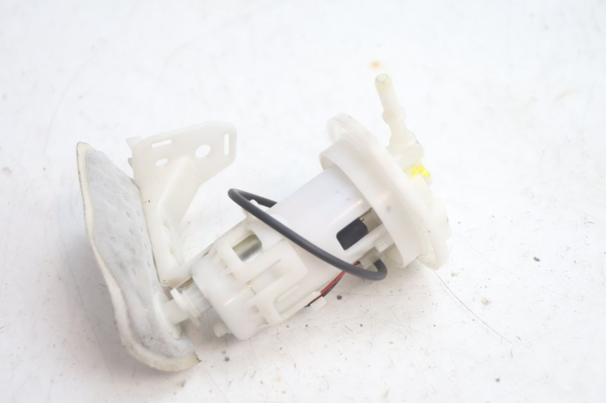 photo de POMPA CARBURANTE PIAGGIO ZIP IGET 4T 50 (2021 - 2023) - Primo piano tecnico