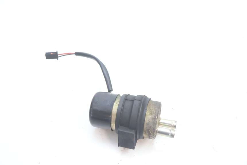 photo de POMPA CARBURANTE KAWASAKI ZX-6R ZX6R 600 (1995 - 1997) - Altra angolazione