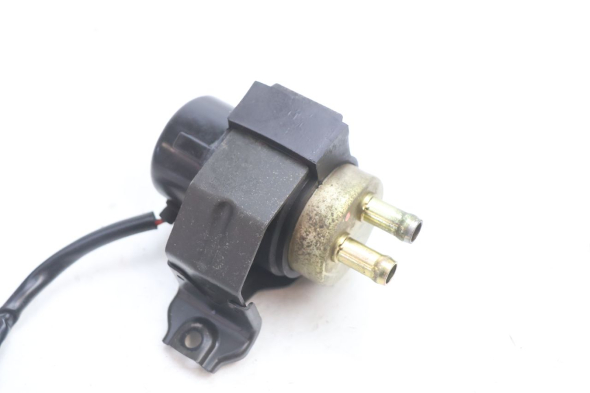 photo de POMPA DEL CARBURANTE KAWASAKI ZX-6R ZX6R 600 (2000 - 2002) - Dettaglio del componente
