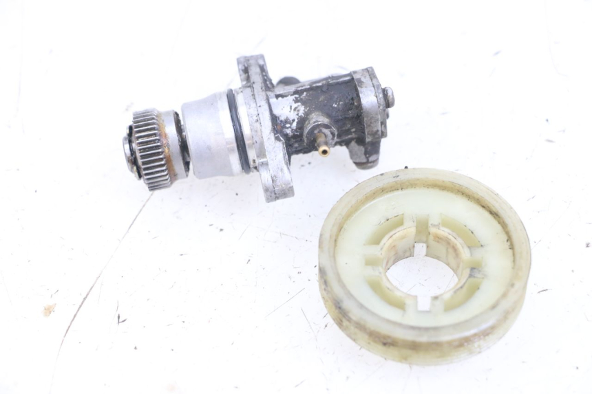 photo de POMPA OLIO MBK BOOSTER SPIRIT 50 (1999 - 2003) - Zoom sullo stato d'uso