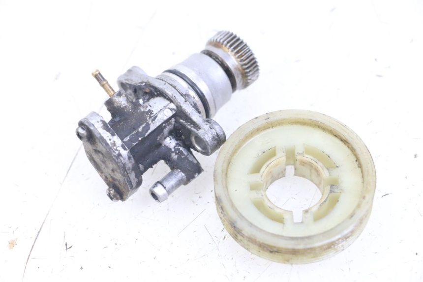 photo de POMPA OLIO MBK BOOSTER SPIRIT 50 (1999 - 2003) - Altra angolazione