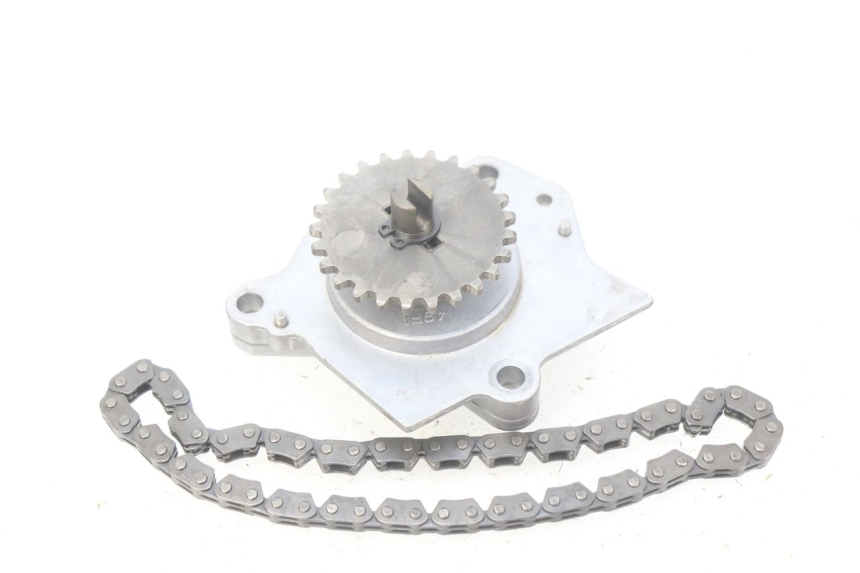 photo de POMPA OLIO SUZUKI BURGMAN 125 (2007 - 2014) - Vista principale