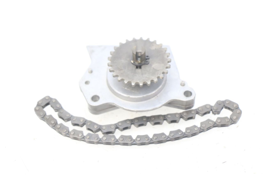 photo de POMPA OLIO SUZUKI BURGMAN 125 (2007 - 2014) - Dettaglio del componente