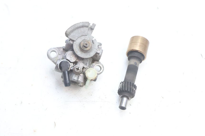 photo de POMPA OLIO PEUGEOT BUXY 50 (1993 - 1998) - Vista principale