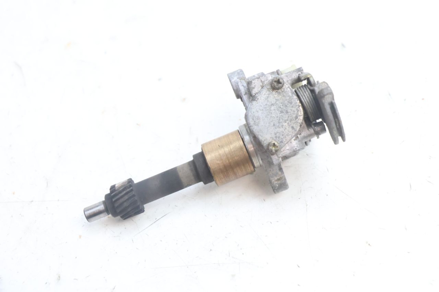 photo de POMPA OLIO PEUGEOT BUXY 50 (1993 - 1998) - Altra angolazione