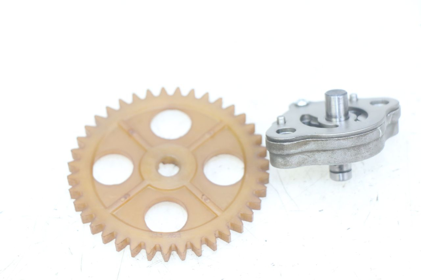 photo de POMPA OLIO PEUGEOT CITYSTAR AIR 125 (2014 - 2017) - Dettaglio del componente