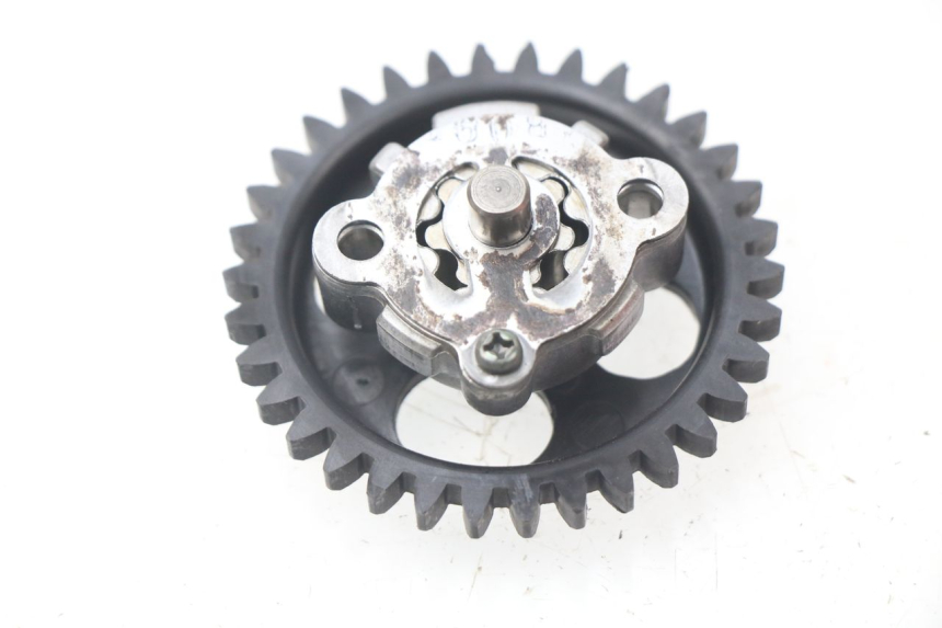 photo de POMPA OLIO YAMAHA CYGNUS X 125 (2004 - 2007) - Dettaglio del componente