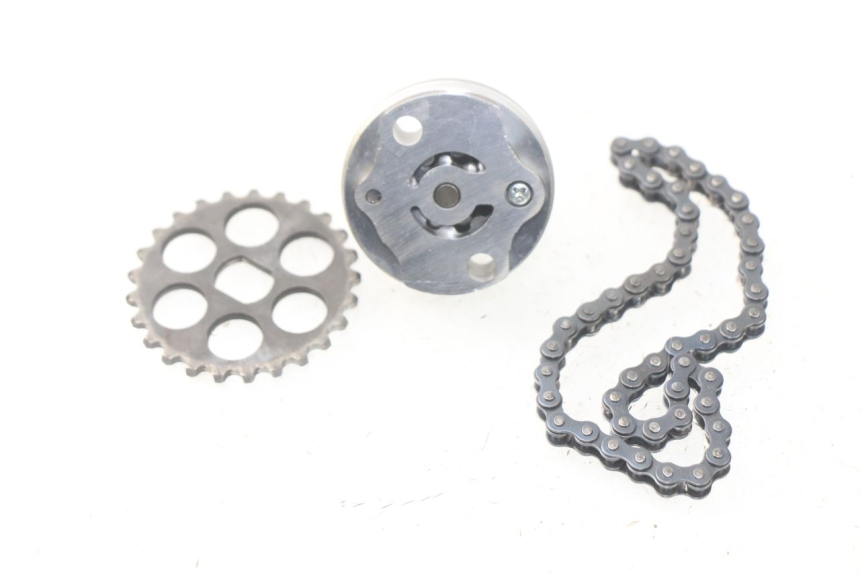 photo de POMPA OLIO KYMCO DINK STREET 125 (2009 - 2014) - Dettaglio del componente