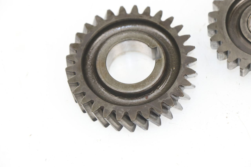 photo de POMPA OLIO SUZUKI DR DJEBEL 600 (1985 - 1990) - Vista d'insieme del prodotto