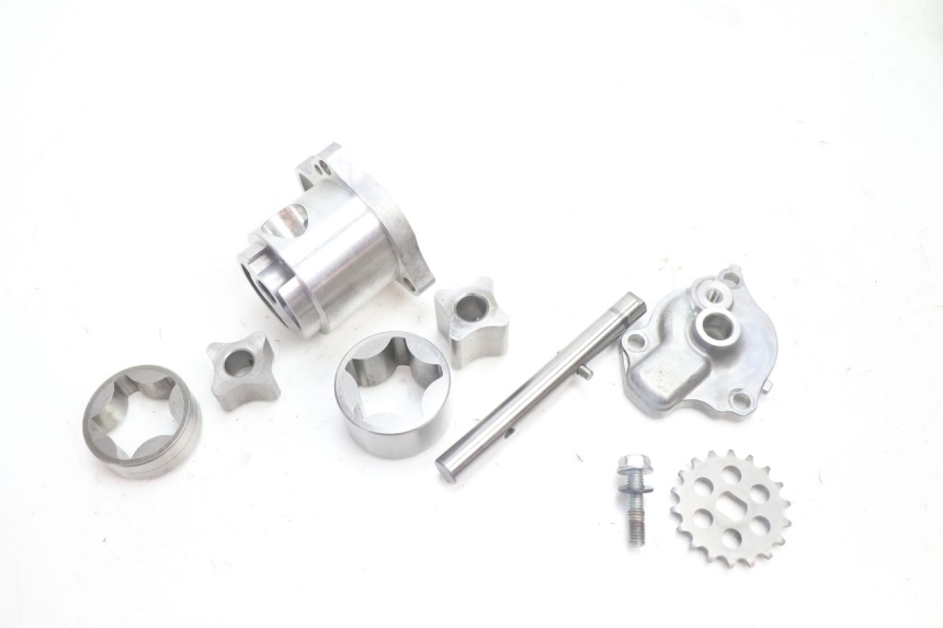 photo de POMPA OLIO KAWASAKI ER-6 ER6 N 650 (2005 - 2009) - Altra angolazione