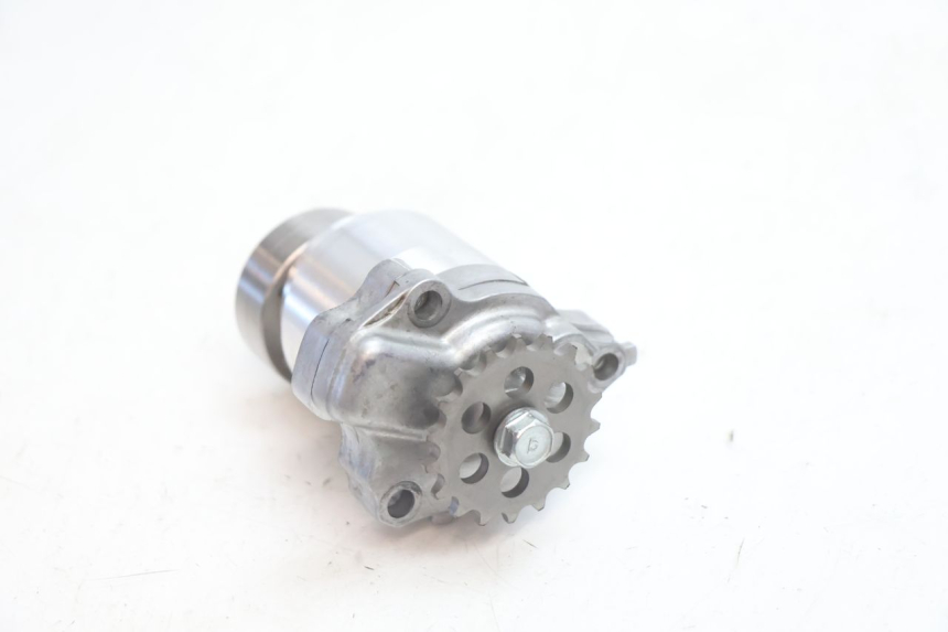 photo de POMPA OLIO KAWASAKI ER-6 ER6 N 650 (2005 - 2009) - Ricambio usato controllato