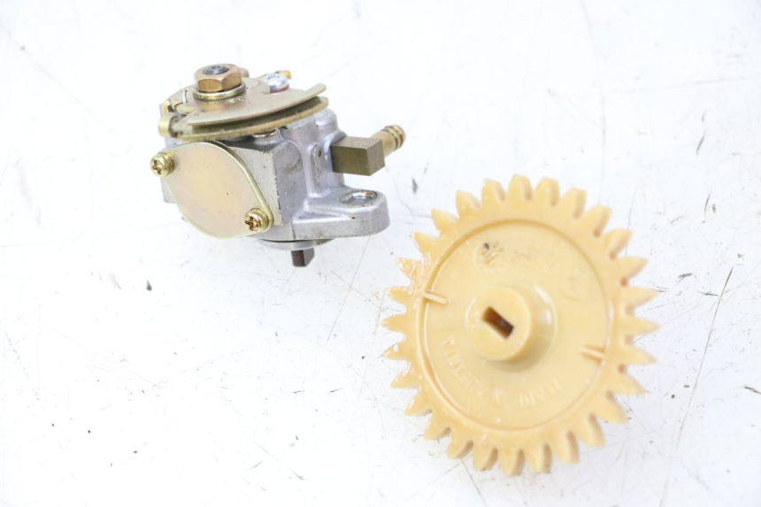 photo de POMPA OLIO APRILIA ETX 125 (1998 - 2002) - Vista d'insieme del prodotto