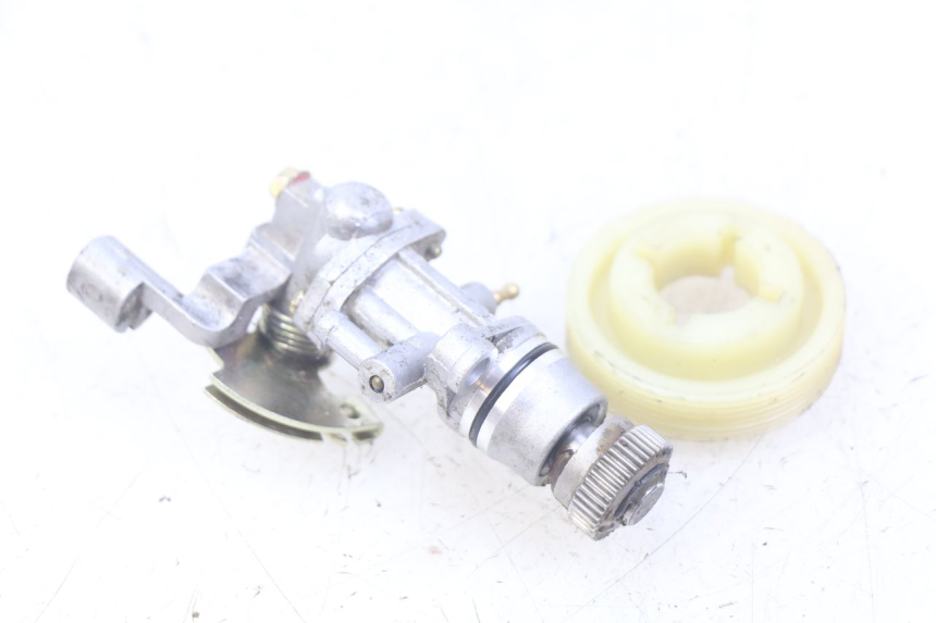 photo de POMPA OLIO KEEWAY F-ACT FACT 50 (2006 - 2011) - Vista principale