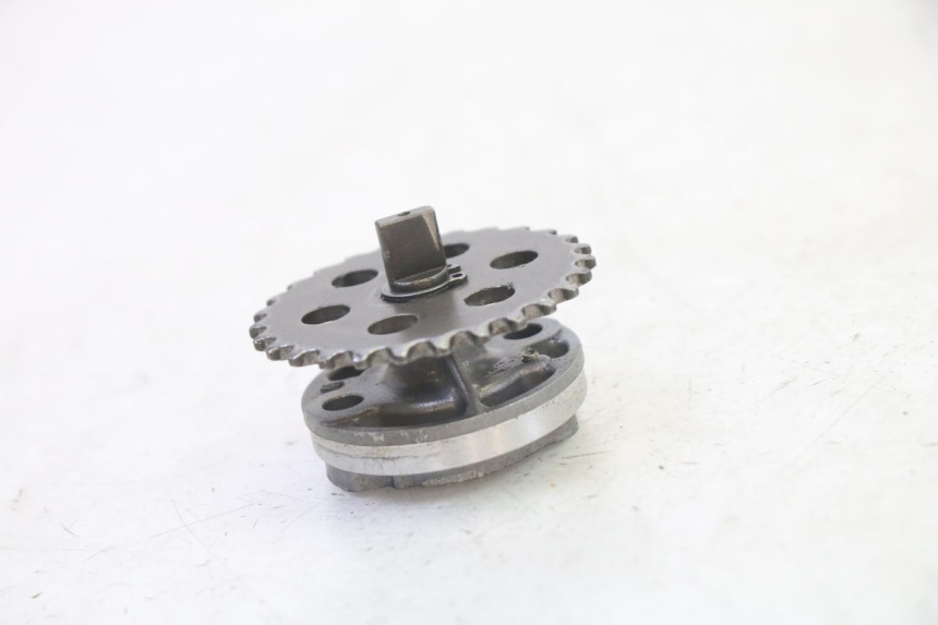 photo de POMPA OLIO HONDA FES S-WING SWING ABS 125 (2007 - 2015) - Vista principale