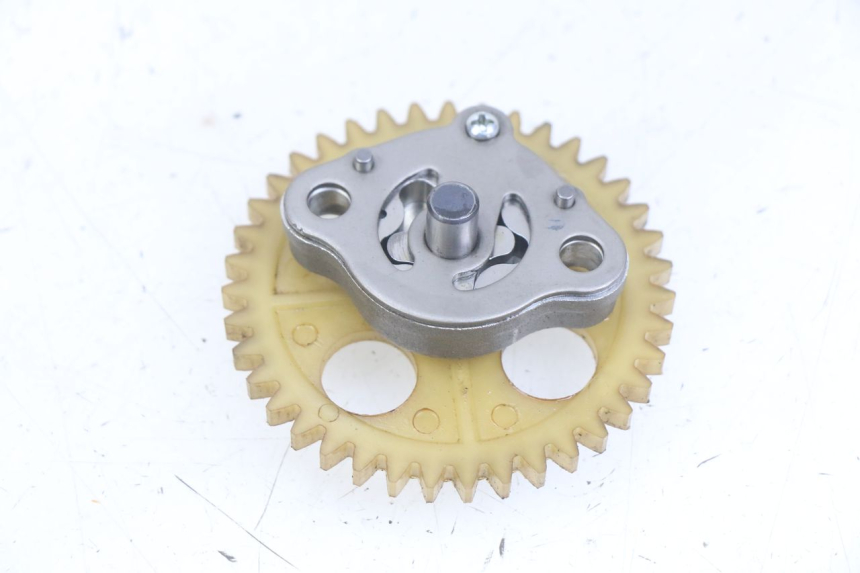 photo de POMPA OLIO SYM FIDDLE 3 III 125 (2014 - 2020) - Dettaglio del componente