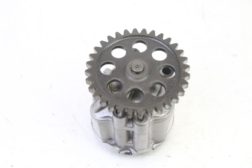 photo de POMPA OLIO YAMAHA FJ 36Y 1100 (1984 - 1985) - Dettaglio del componente