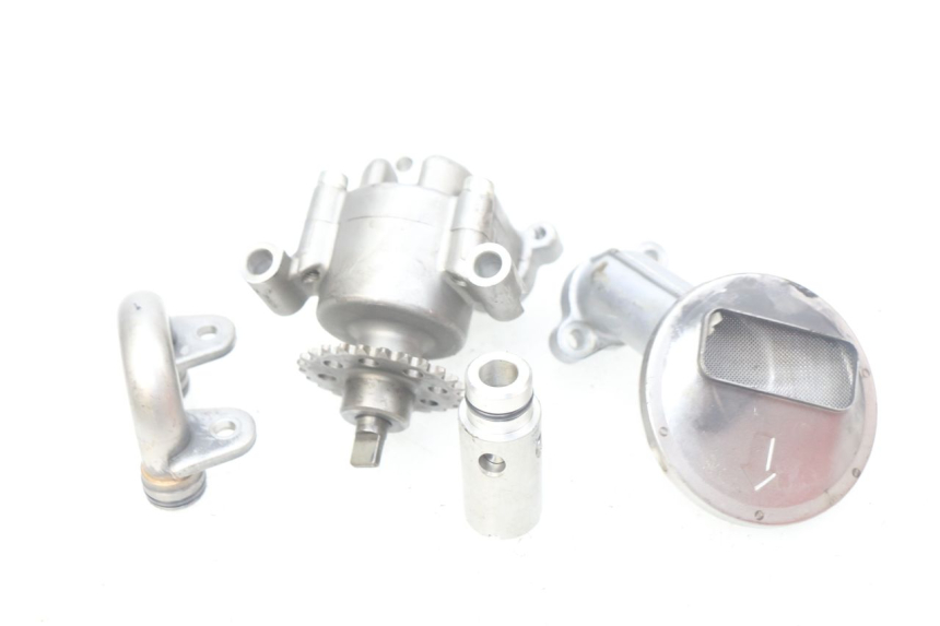 photo de POMPA OLIO YAMAHA FJR ABS 1300 (2006 - 2012) - Dettaglio del componente