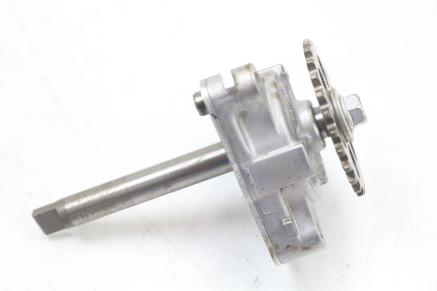 photo de POMPA OLIO HONDA FJS SILVER WING SILVERWING 400 (2005 - 2008) - Dettagli dei punti di fissaggio