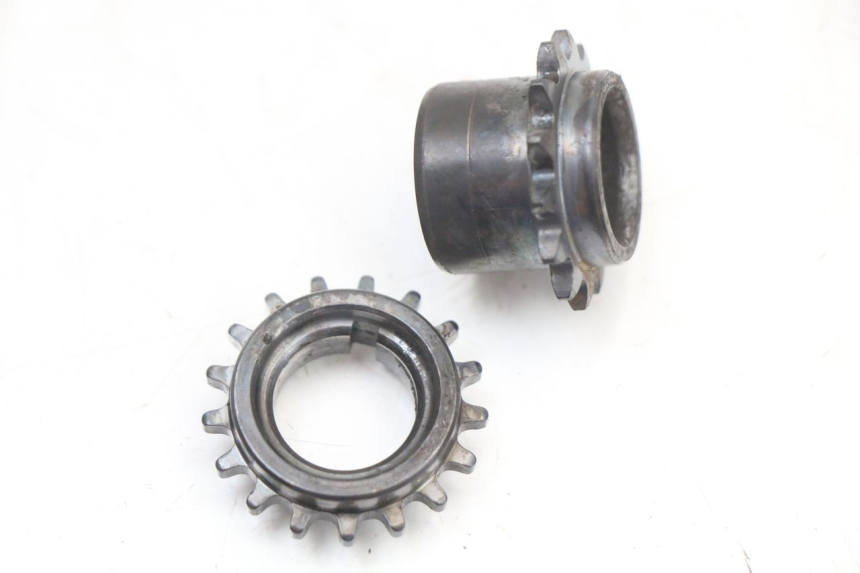 photo de POMPA OLIO PIAGGIO FLY 4T 50 (2004 - 2010) - Stato della superficie e materiale