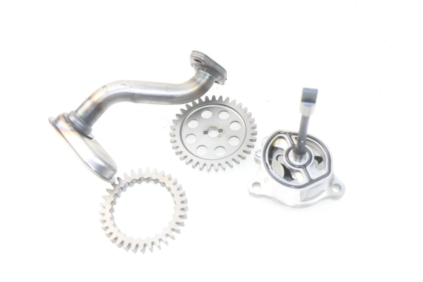 photo de POMPA OLIO SUZUKI GSR 600 (2005 - 2012) - Zoom sullo stato d'uso