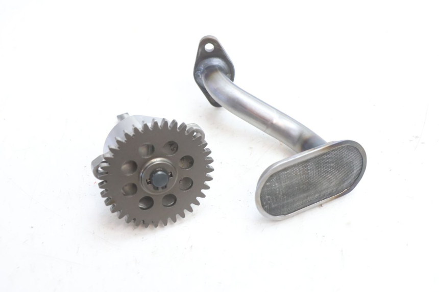 photo de POMPA OLIO SUZUKI GSR 600 (2005 - 2012) - Vista principale