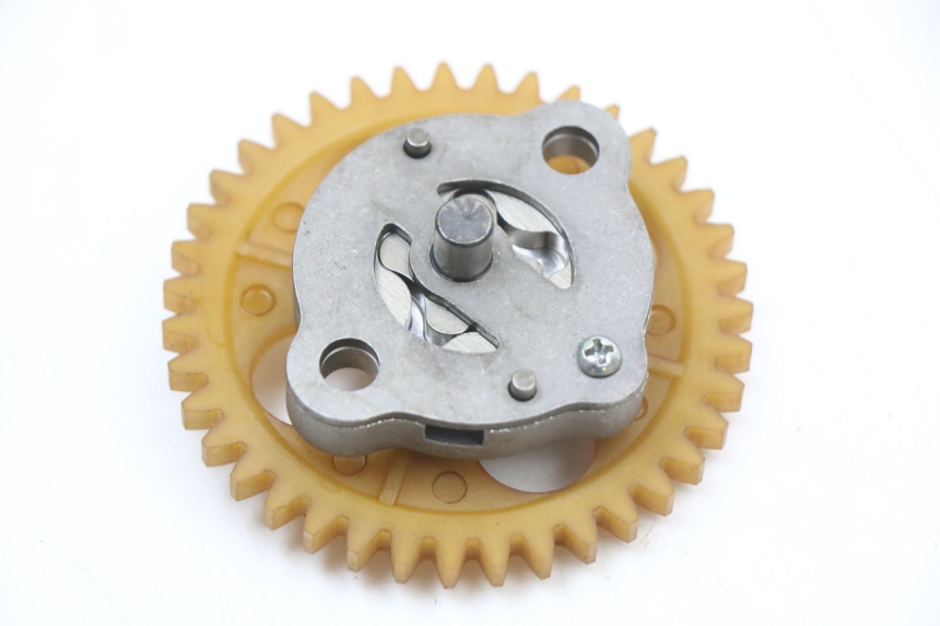 photo de POMPA OLIO SYM JET 14 4T 50 (2018 - 2022) - Zoom sullo stato d'uso