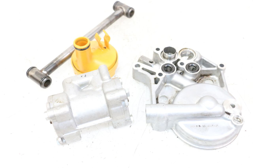 photo de POMPA OLIO KAWASAKI GTR 1000 (1994 - 2004) - Altra angolazione