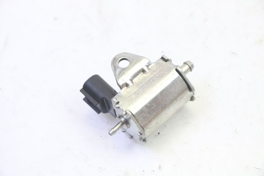 photo de POMPA OLIO PEUGEOT KISBEE 2T 50 (2010 - 2017) - Altra angolazione