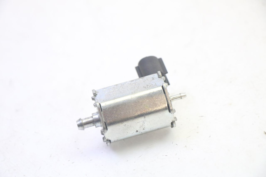 photo de POMPA OLIO PEUGEOT LUDIX 50 (2005 - 2007) - Altra angolazione