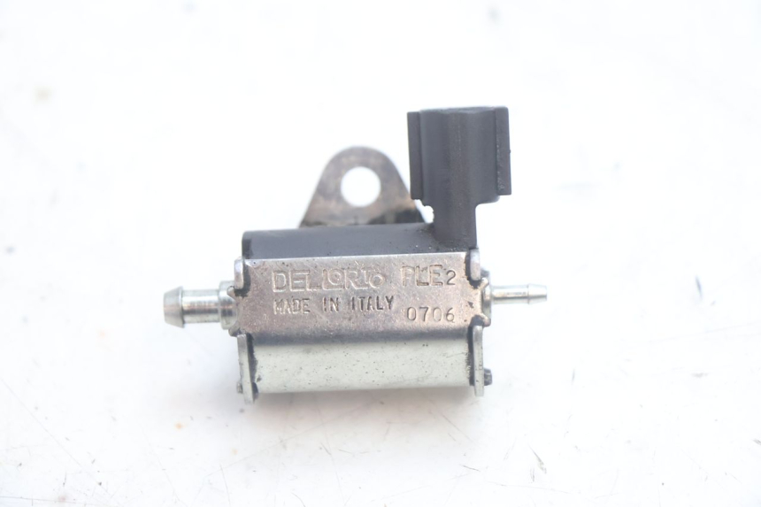 photo de POMPA OLIO PEUGEOT LUDIX 50 (2005 - 2007) - Vista principale