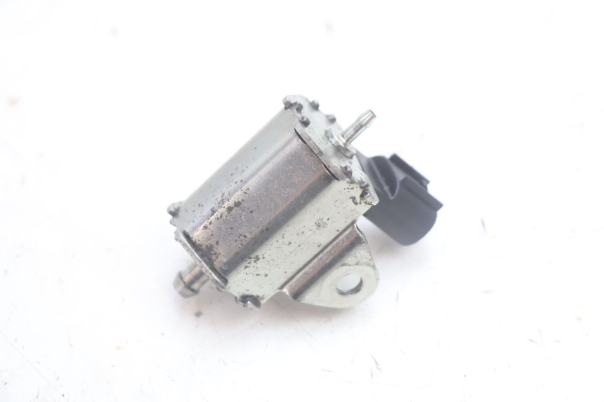photo de POMPA OLIO PEUGEOT LUDIX 50 (2005 - 2007) - Altra angolazione