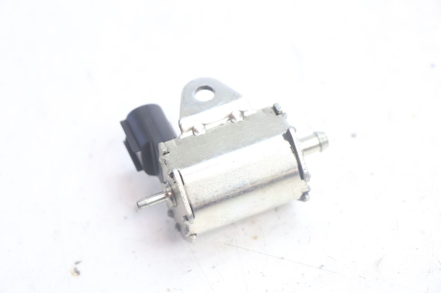 photo de POMPA OLIO PEUGEOT LUDIX PRO 2T 50 (2010 - 2017) - Altra angolazione