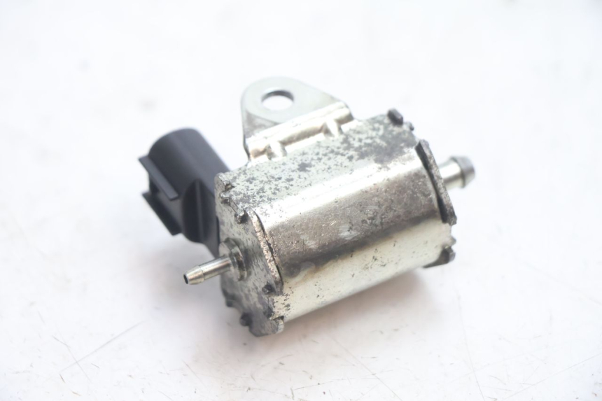 photo de POMPA OLIO PEUGEOT LUDIX SNAKE 2T 50 (2004 - 2014) - Altra angolazione