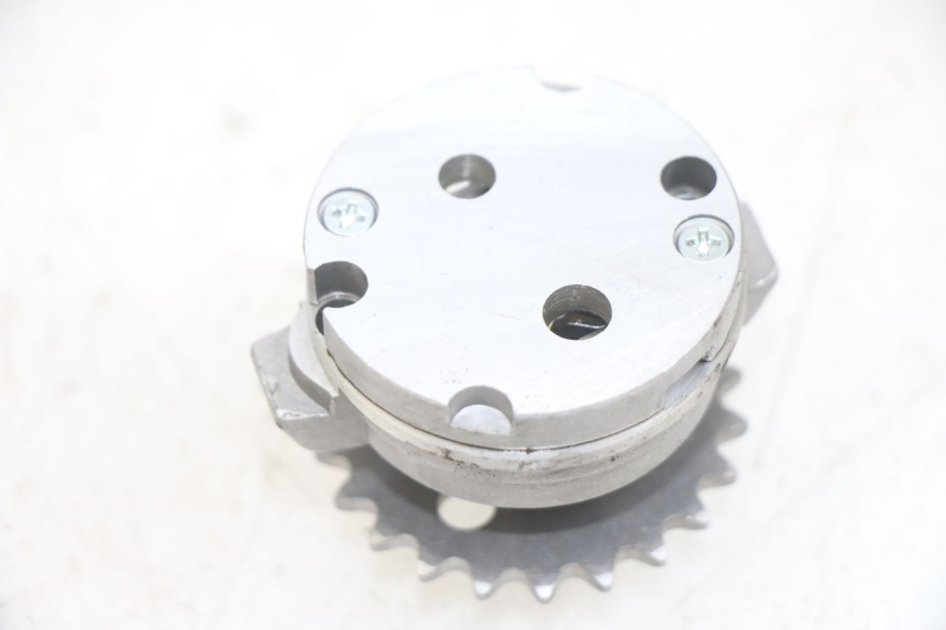 photo de POMPA OLIO PIAGGIO MEDLEY 125 (2016 - 2023) - Dettaglio del componente