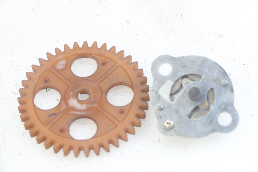 photo de POMPA OLIO SYM MIO 50 (2011 - 2017) - Zoom sullo stato d'uso