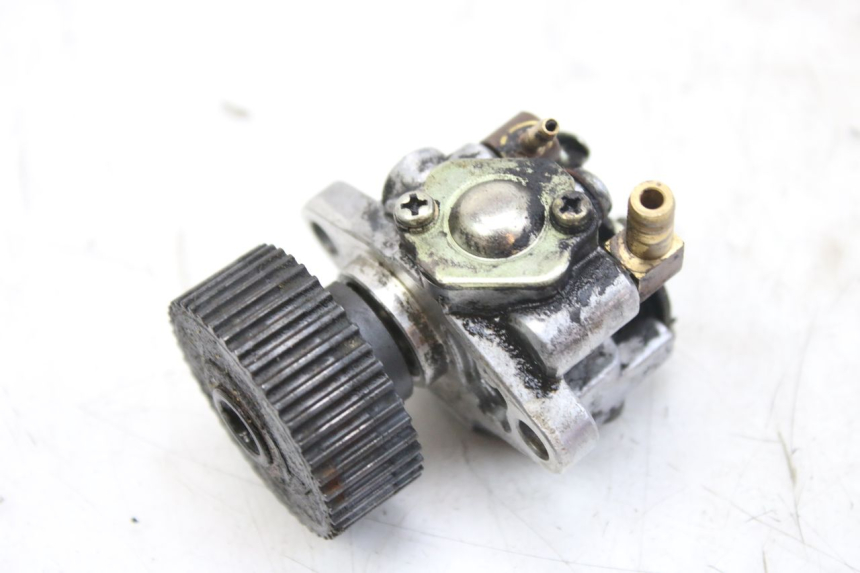 photo de POMPA OLIO PIAGGIO NEW TYPHOON 50 (2018 - 2021) - Altra angolazione