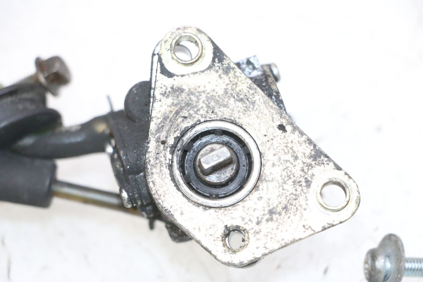 photo de POMPA OLIO PIAGGIO NEW TYPHOON 50 (2010 - 2017) - Altra angolazione