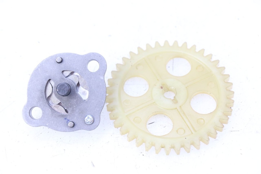 photo de POMPA OLIO SYM ORBIT III 3 4T 50 (2021 - 2025) - Zoom sullo stato d'uso