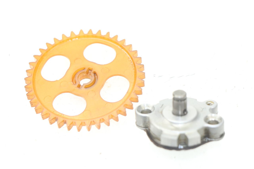 photo de POMPA OLIO MBK OVETTO 4T 50 (2008 - 2016) - Vista principale