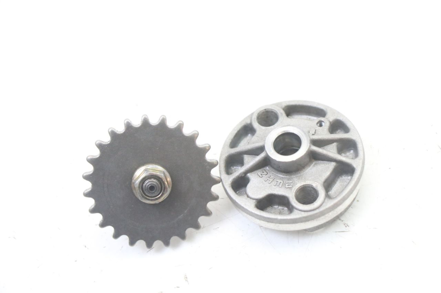 photo de POMPA OLIO PEUGEOT VIVACITY 125 (2010 - 2017) - Zoom sullo stato d'uso