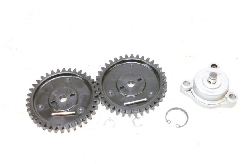 photo de POMPA OLIO PEUGEOT SATELIS COMPRESSOR K15 125 (2006 - 2009) - Vista principale