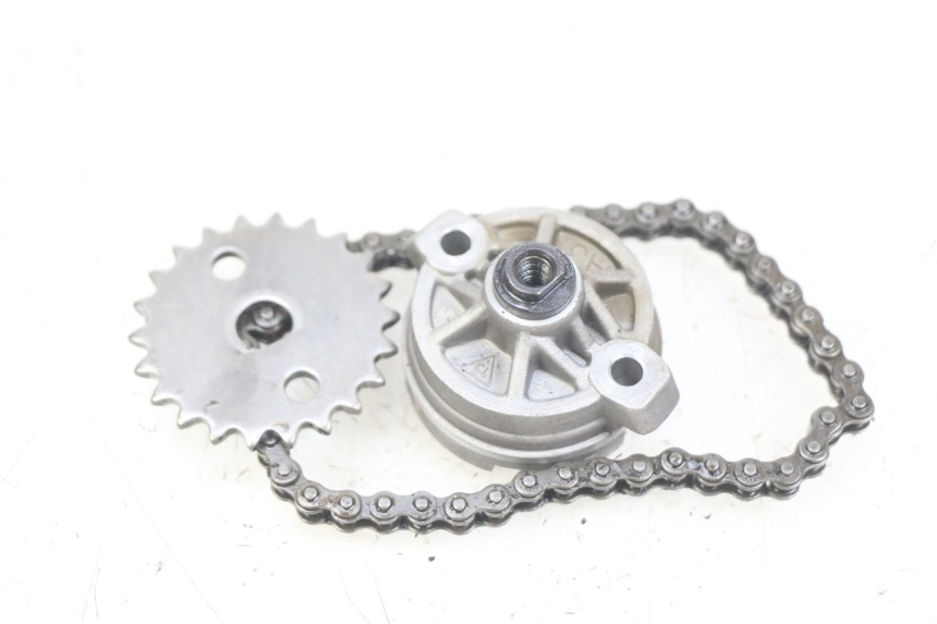 photo de POMPA OLIO APRILIA SCARABEO 100 (2003 - 2012) - Zoom sullo stato d'uso