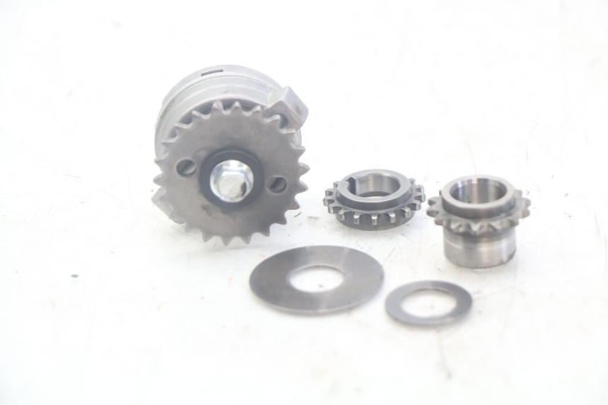 photo de POMPA OLIO APRILIA SCARABEO 100 (2003 - 2012) - Vista principale