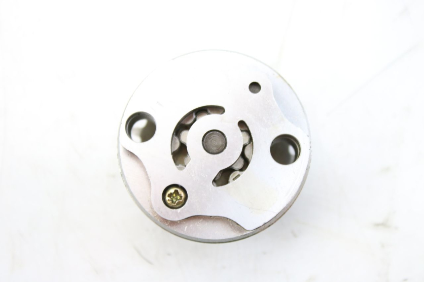 photo de POMPA OLIO KYMCO SENTO 100 (2008 - 2013) - Primo piano tecnico