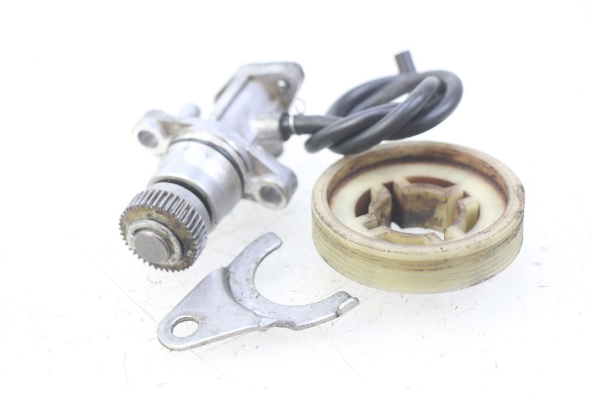 photo de POMPA OLIO YAMAHA SLIDER NAKED 50 (2004 - 2018) - Vista principale