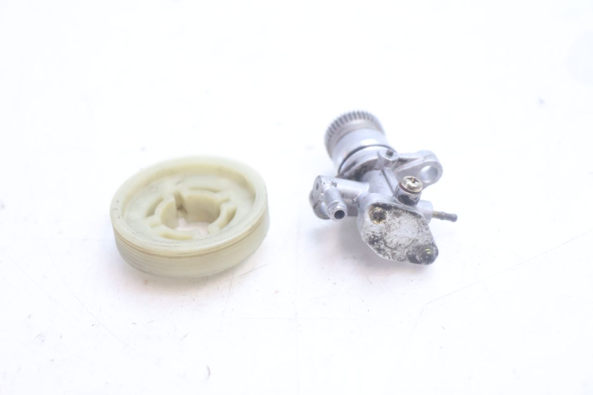 photo de POMPA OLIO YAMAHA SLIDER 50 (1999 - 2004) - Altra angolazione