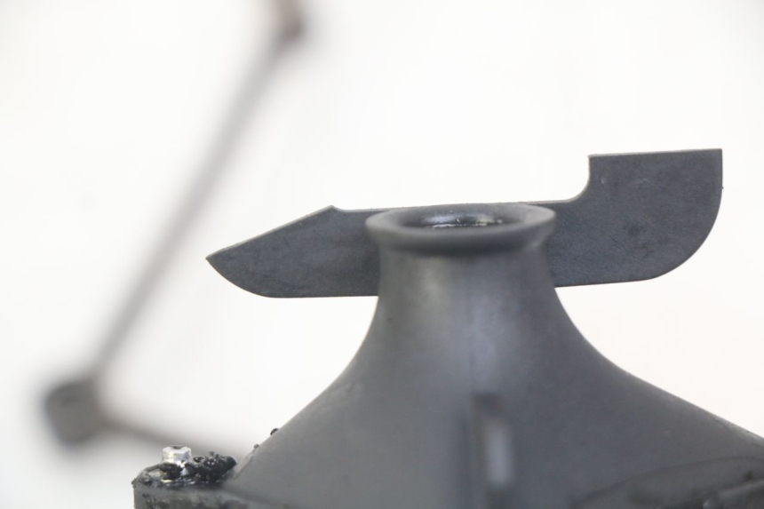 photo de POMPA OLIO TRIUMPH SPRINT ST 955 (1999 - 2001) - Primo piano tecnico