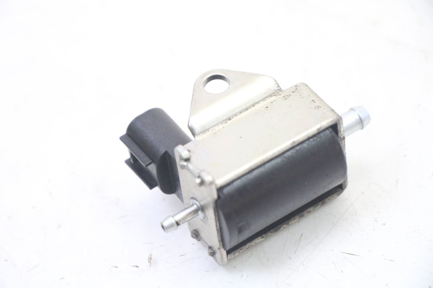 photo de POMPA OLIO PEUGEOT STREETZONE I 2T 50 (2018 - 2020) - Altra angolazione