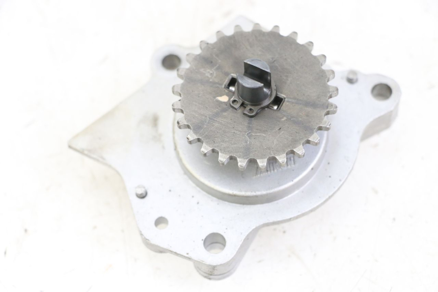 photo de POMPA OLIO SUZUKI BURGMAN 125 (2015 - 2017) - Vista principale