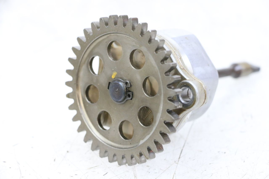 photo de POMPA OLIO SUZUKI GSR 750 (2011 - 2017) - Dettaglio del componente